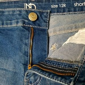 ND New Direction Womens Shorts 12R Short